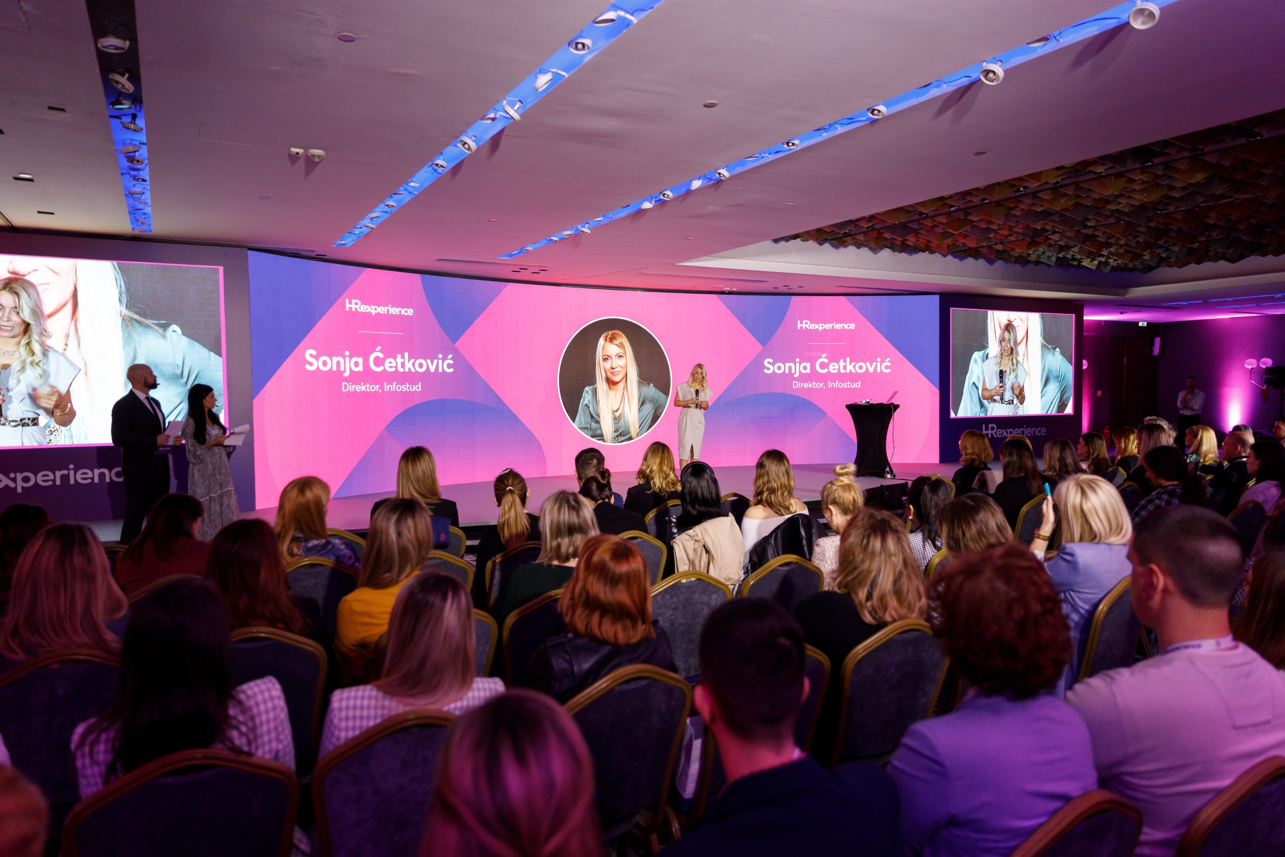 hr-experience-2023-head-photo