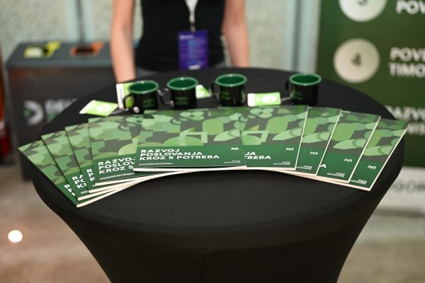 HREXP (376 of 546) HREXP (376 of 546)